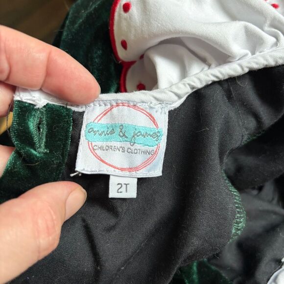Green Velvet Holiday Dress with White Scalloped Collar & Red Accents girls 2T - Picture 9 of 9